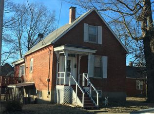 512 E Oak St, Greenville, IL