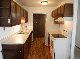 515 22nd Ave W, Alexandria, MN 56308