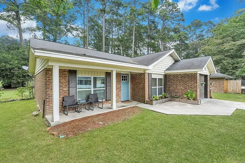 302 Manden Rd