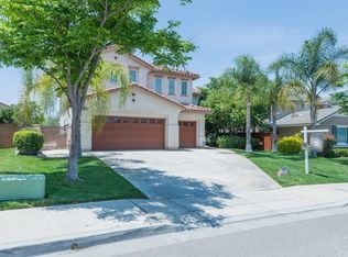 8657 Hayloft Pl, Riverside, CA 92508