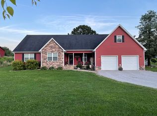12929 Winfield Rd, Winfield, WV 25213