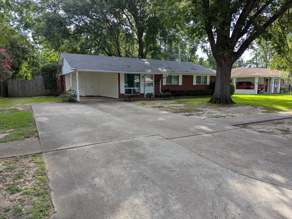 2306 Duval Dr, Monroe, LA 71201