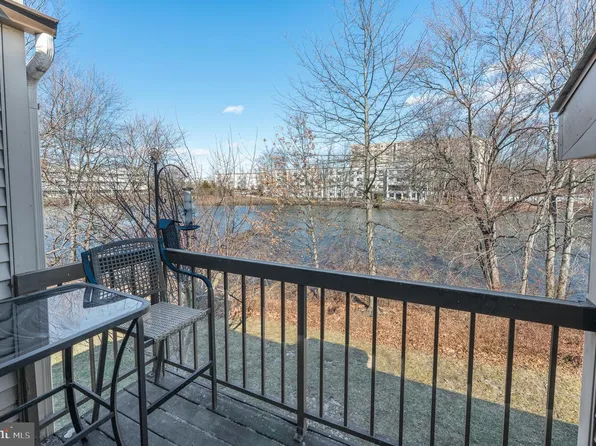 1103 Britton Pl, Voorhees, NJ 08043