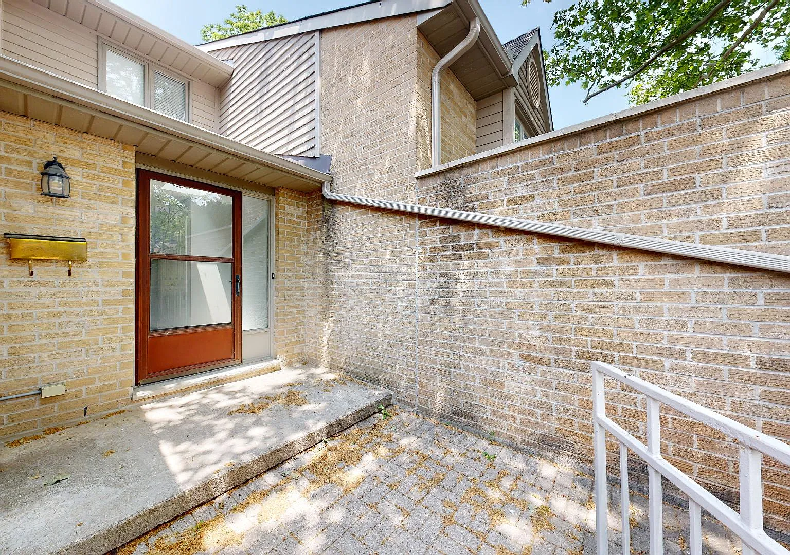 1500 Richmond Street London — Photo 3