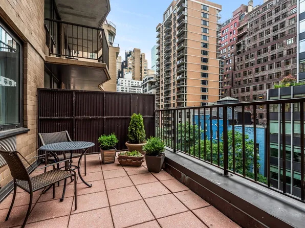 212 East 47th Street image 1 of 13