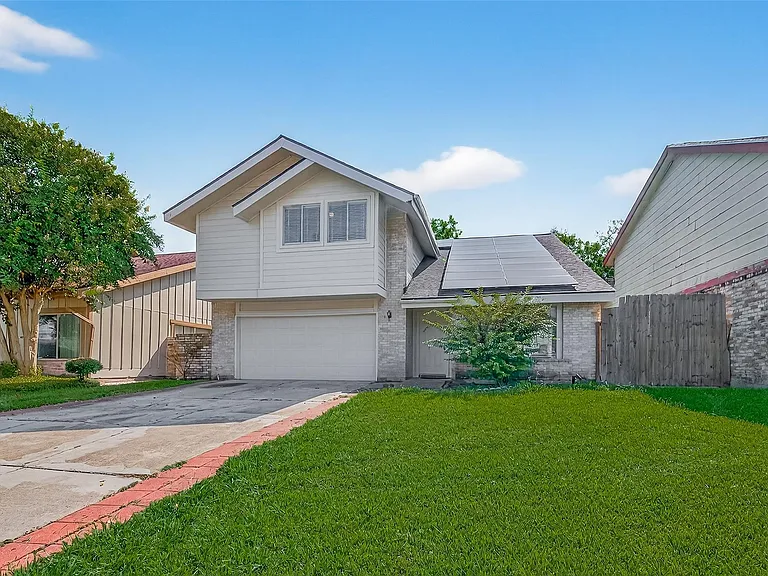 7711 Del Glen Ln — Photo 2