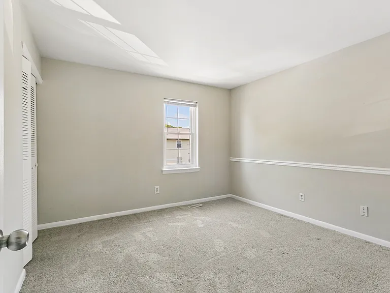 506 Genneys Way — Photo 13