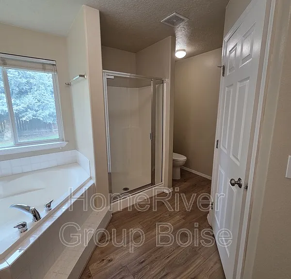 378 E Washakie St — Photo 7