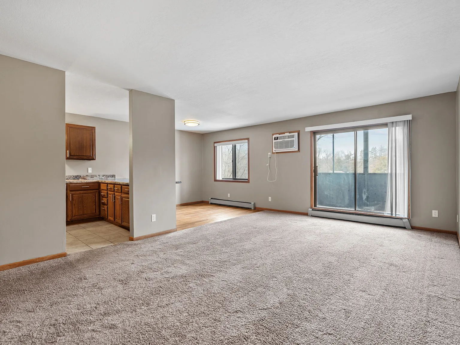 Kaposia Valley Apartments — Photo 4