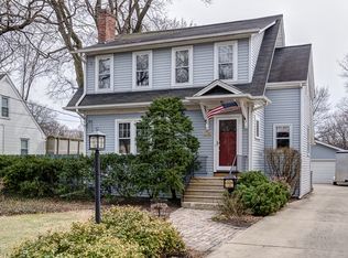 210 E Harrison Ave, Wheaton, IL