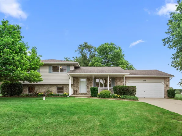 305 Elkwood Ct, Valparaiso, IN 46383