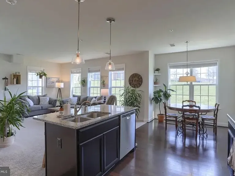 670 Whitetail Dr — Photo 13
