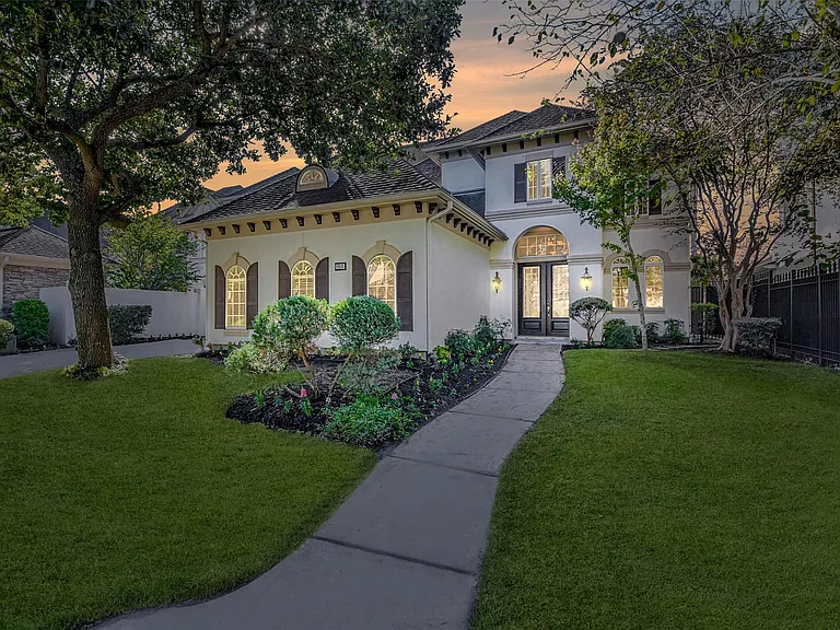 11511 Gallant Ridge Ln — Photo 1