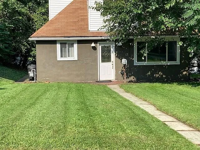 630 Walnut St photo 1