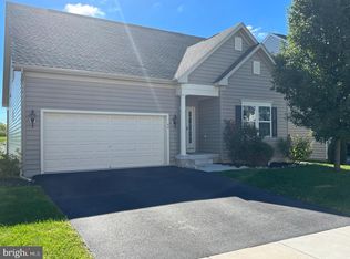 44 Tollerton Trl, Falling Waters, WV