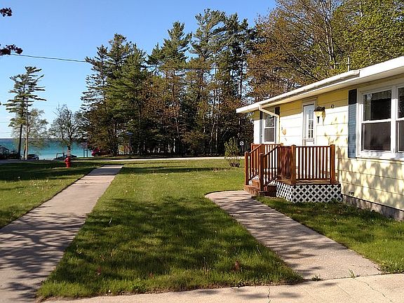 2nd image of 42 N Perrot