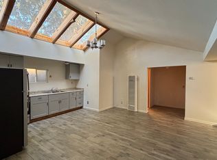 562 Van Buren St, Monterey, CA 93940