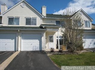 454 Aqua Cir, Lino Lakes, MN 55014