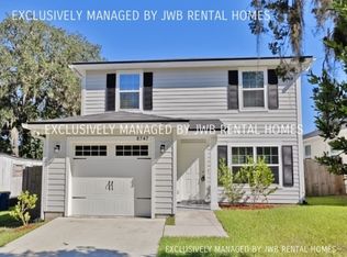 8747 Berry Ave, Jacksonville, FL 32211