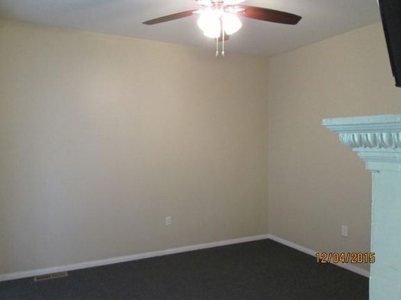 5th image of 1153 1/2 W 37th Pl