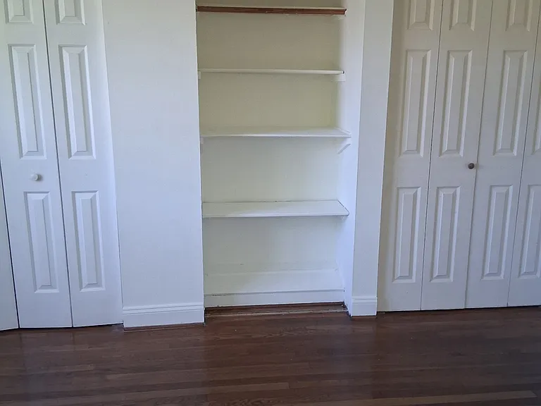 6921 Floyd Ave — Photo 7