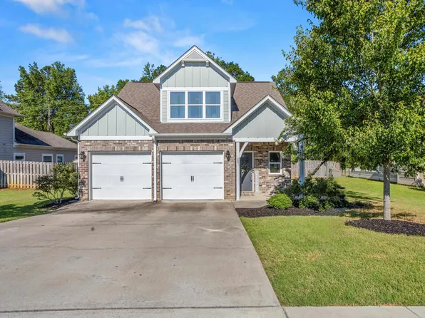 316 Shelby Farms Ln, Alabaster, AL 35007