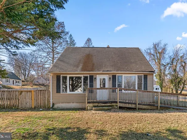 319 Alameda Pkwy, Arnold, MD 21012