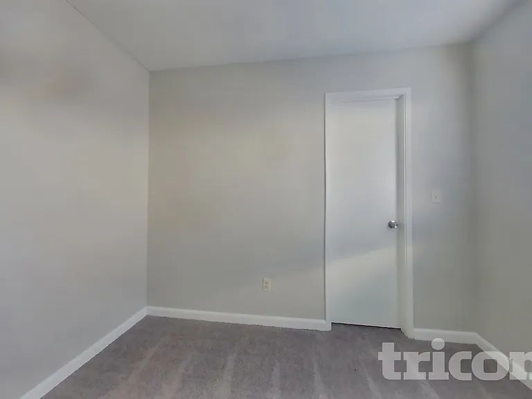 748 La Cruz Ln #L — Photo 11