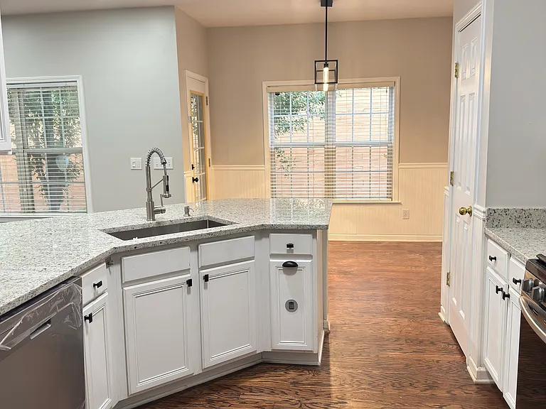 28 Stonehenge Ct — Photo 14