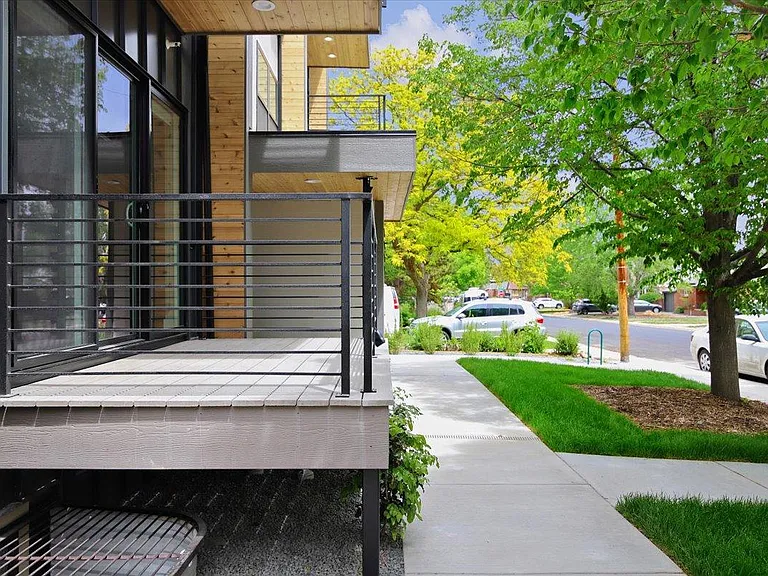 1327 Jersey St #6 — Photo 3
