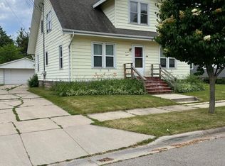 1330 Chicago St, Green Bay, WI 54301