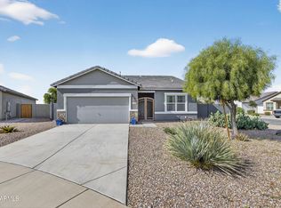 30388 N Opal Dr, San Tan Valley, AZ 85143