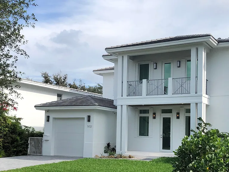 5021 Maggiore St — Photo 3