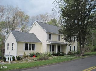 19 Cutlers Farm Rd, Monroe, CT 06468