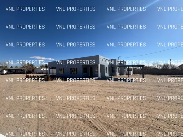 345 Hurt Rd #2, Las Cruces, NM 88007