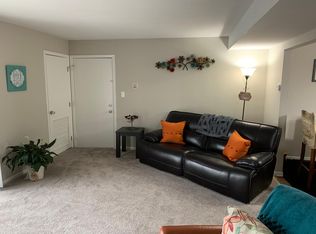 2405 Ashland Cir #5, Morris, IL 60450