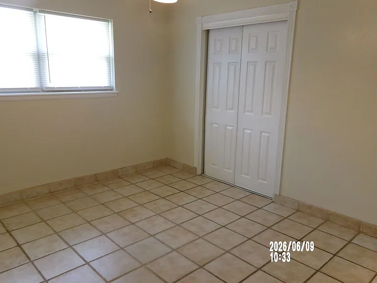 2205 NW 50th St — Photo 22
