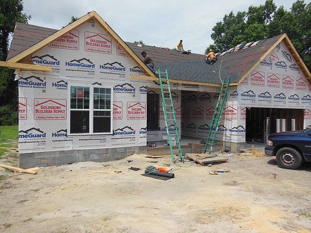 1st image of 207 Stillwater Creek Dr