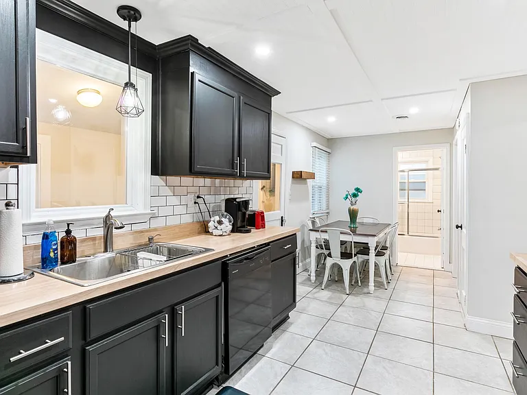 38017 W Chicago St — Photo 20