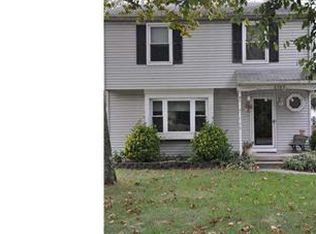 6153 River Rd, Pennsauken, NJ 08110