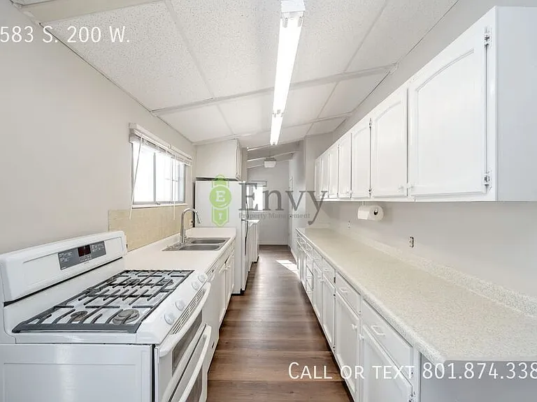 2583 S 200 W — Photo 5
