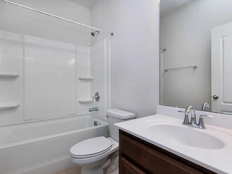 913 Ashton Oak Ct — Photo 22