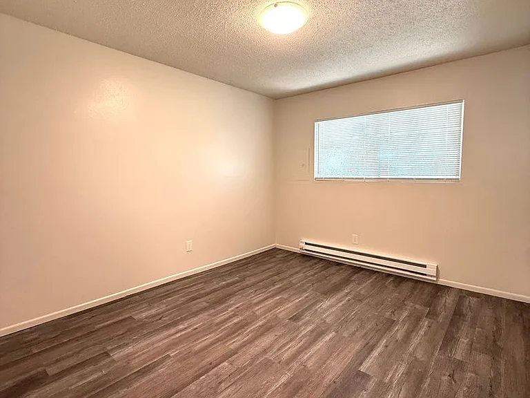 818 Taylor St — Photo 7
