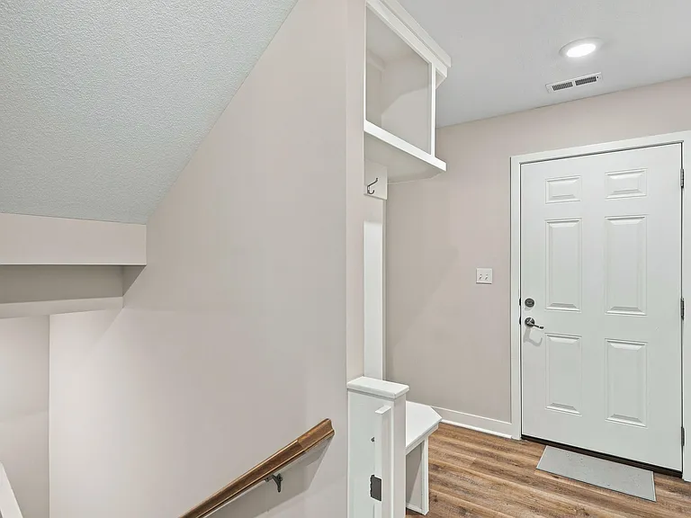 4000 W Worley St #2 — Photo 3