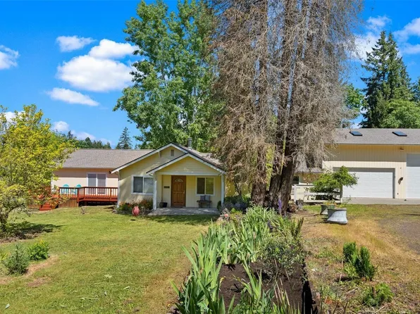 7586 Illahee Road NE, Bremerton, WA 98311