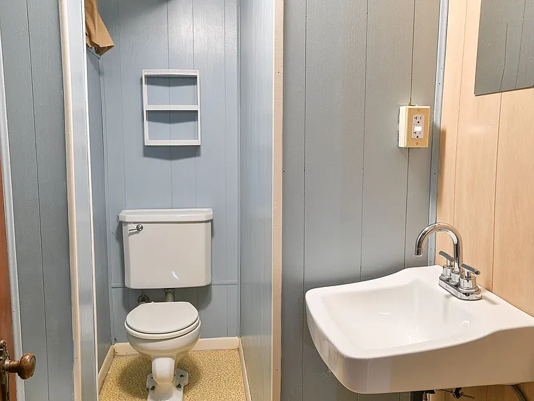 2302 Rudy Rd — Photo 21