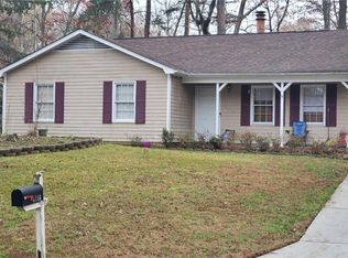 4905 Carolwood Dr, Greensboro, NC 27407