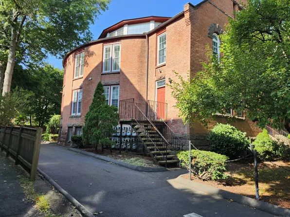 655 Orange Street #5, New Haven, CT 06511