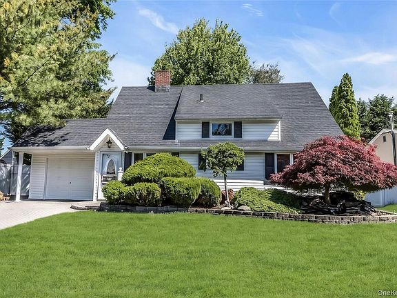 2nd image of 259 Willowood Drive