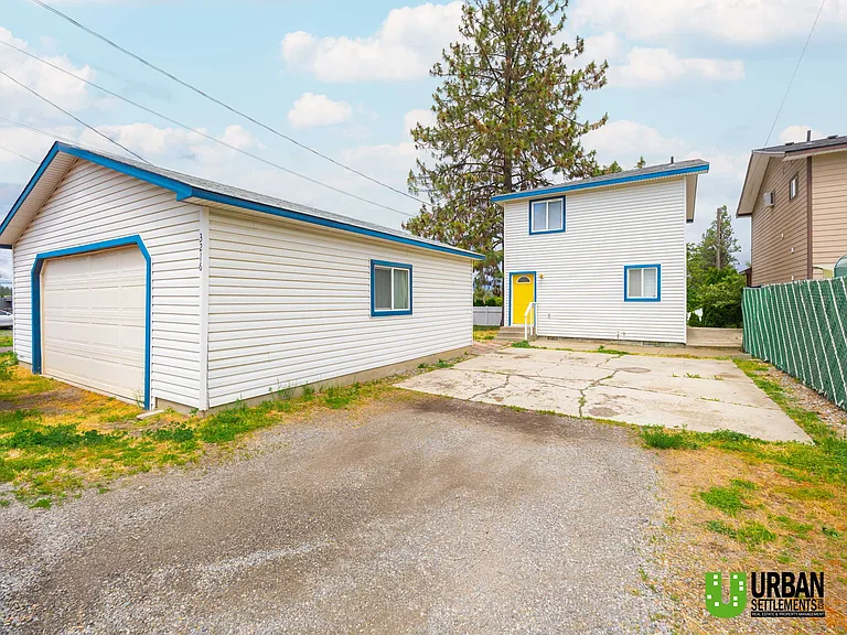3216 E 29th Ave — Photo 23
